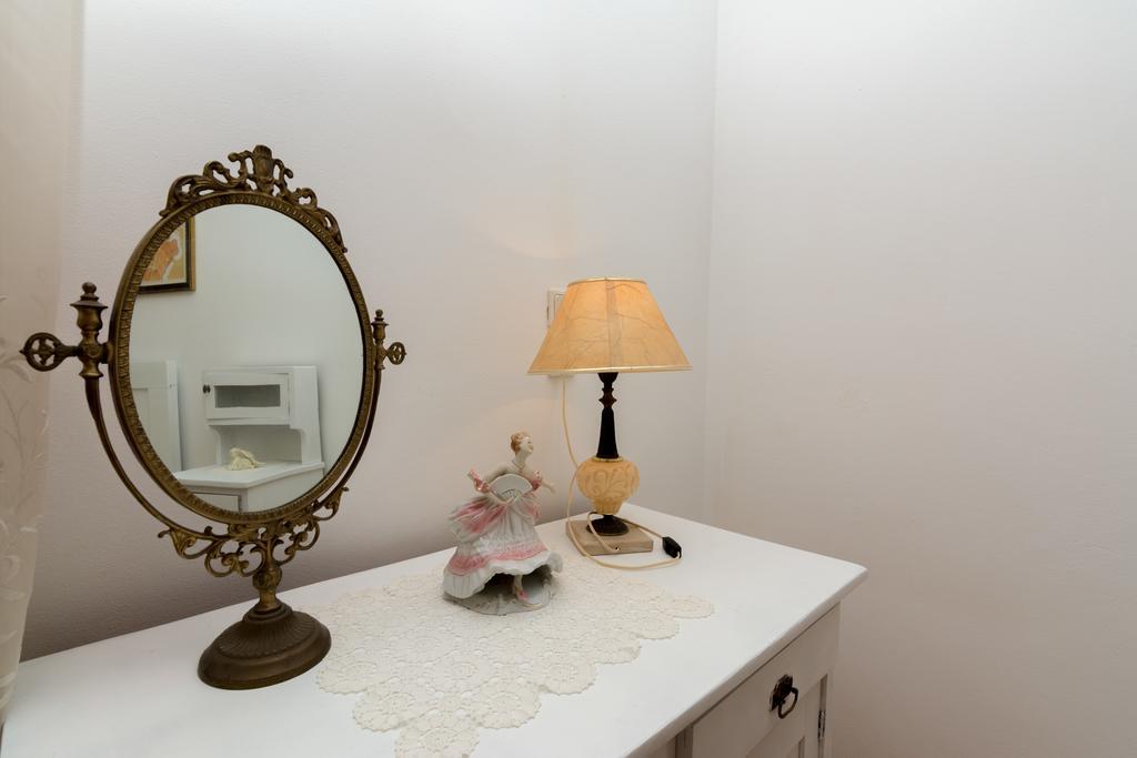 Apartments Coce Trogir Exterior photo