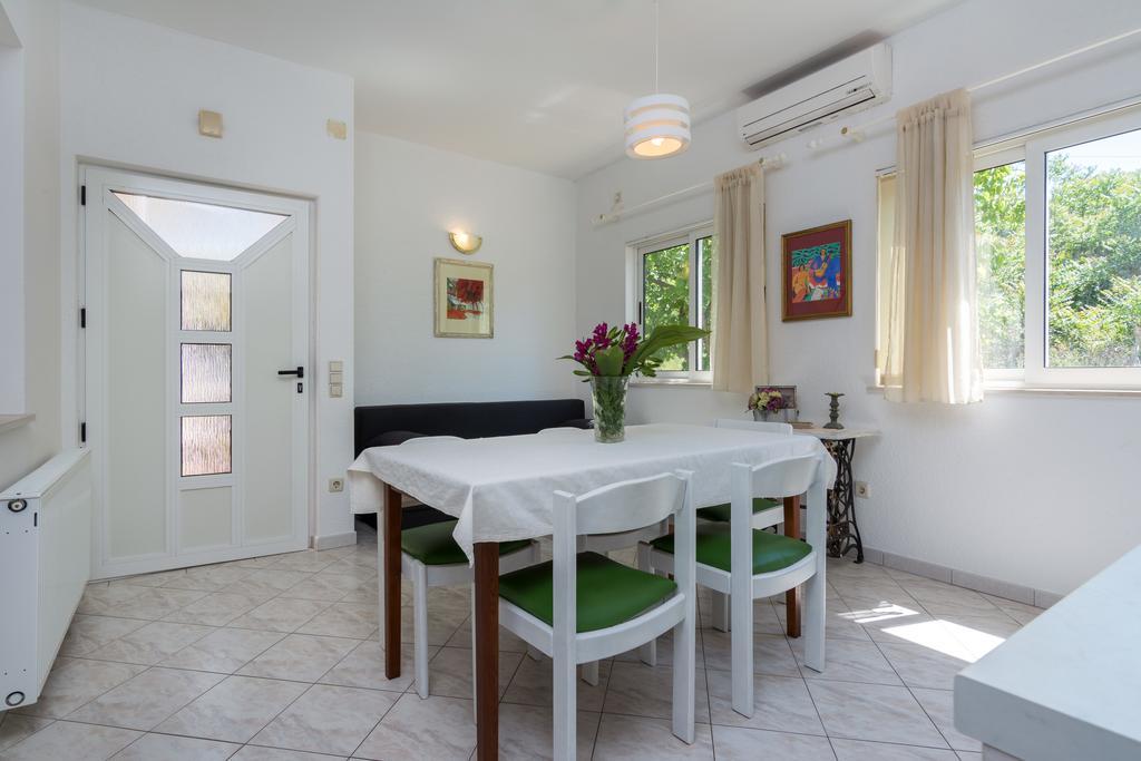 Apartments Coce Trogir Exterior photo