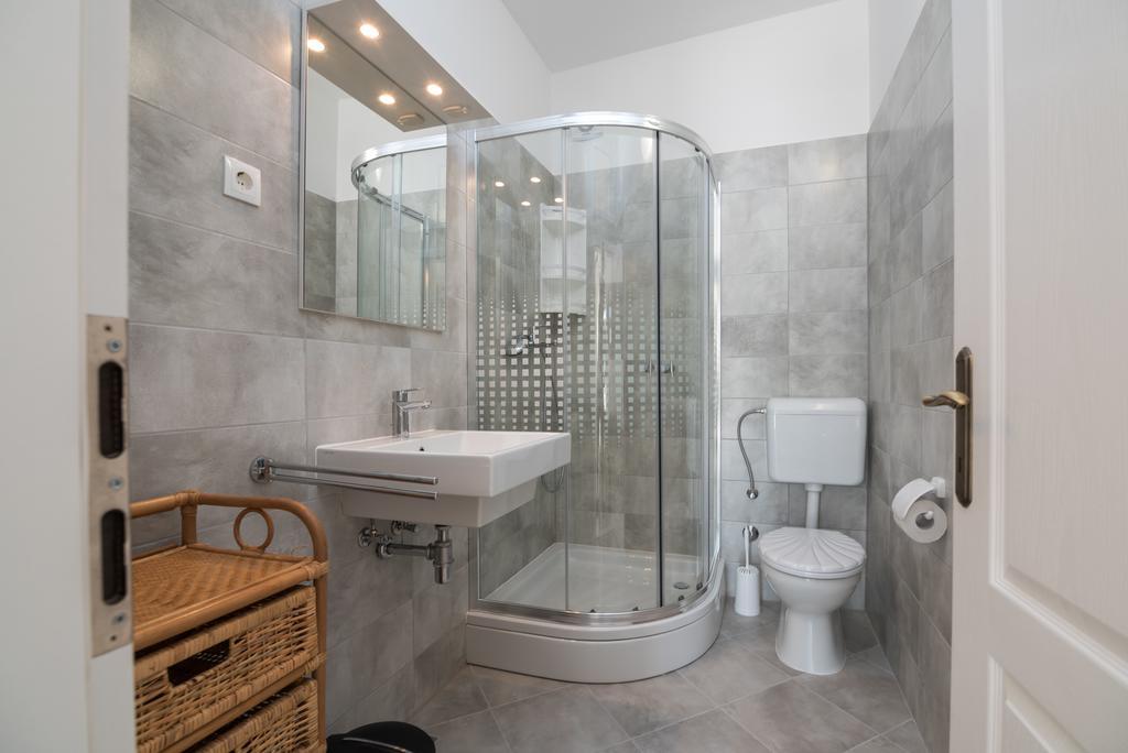 Apartments Coce Trogir Exterior photo